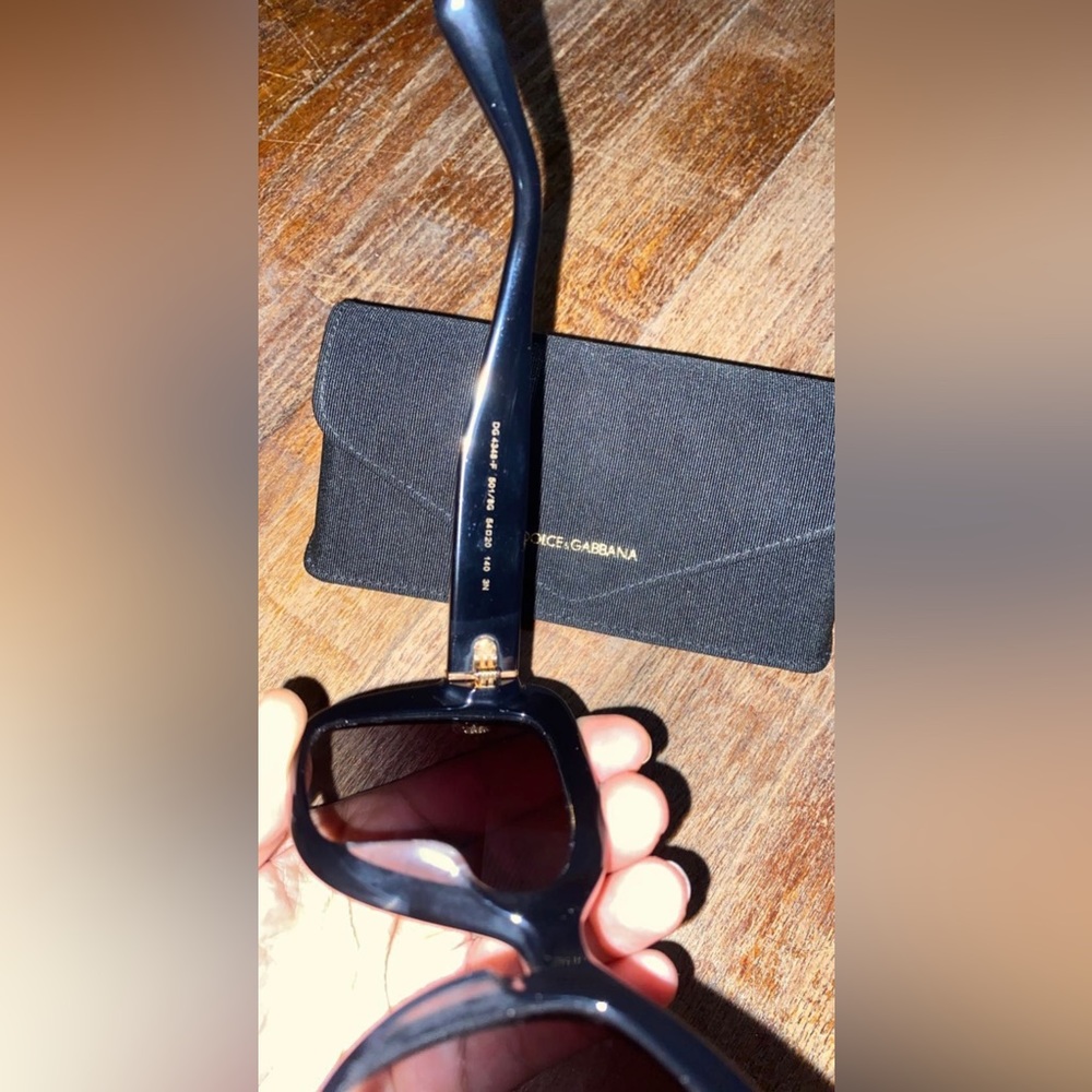 DOLCE&GABBANA sun glasses - Picture 5 of 5